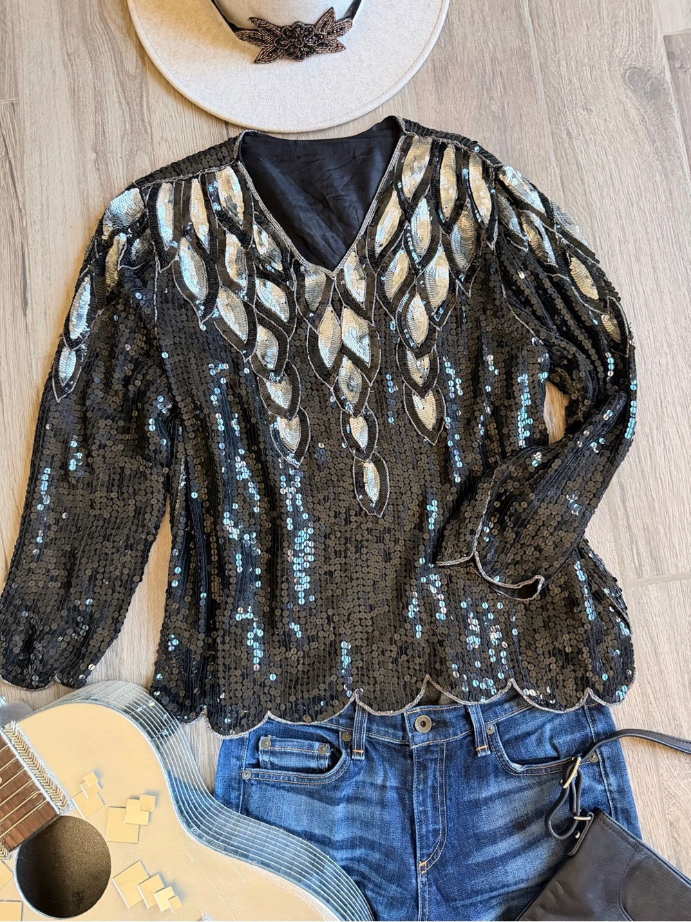 Black Sequin V-Neck Top with Metallic Leaf Embroidery women’s sz M